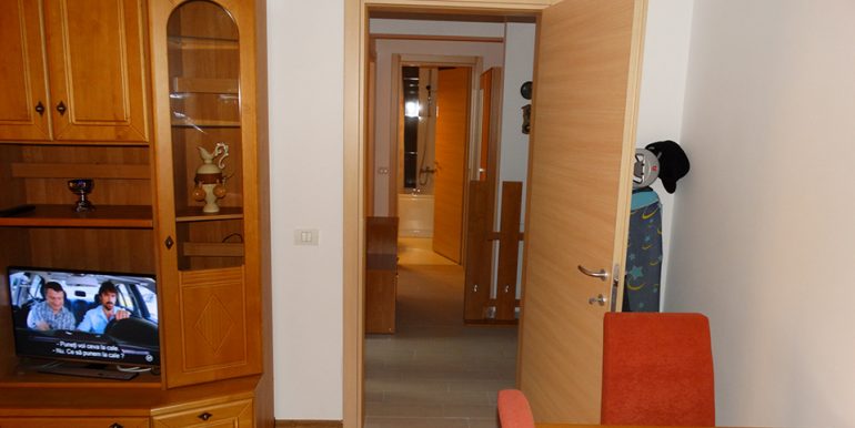 apartament 2 camere de inchiriat cartier rezidential Prima - Oradea AP0198-11