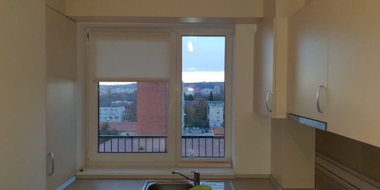 Apartament 3 camere de inchiriat bloc Prima Sucevei - 19