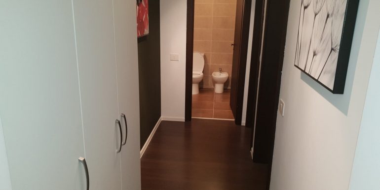 Apartament 3 camere de inchiriat bloc Prima Sucevei - 25