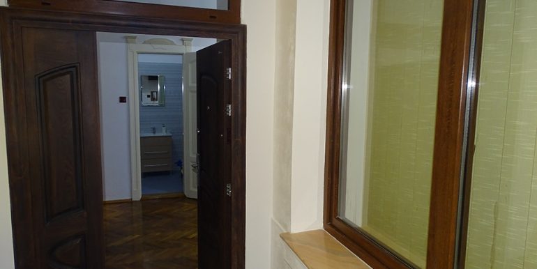 Apartament 3 camere de inchiriat, str. Roman Ciorogariu, Oradea AP0563 - 04