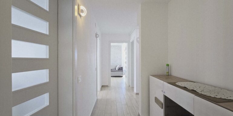 AP0582-Apartament 3 camere de inchiriat, et. 4, Prima Sova Nufarul-25