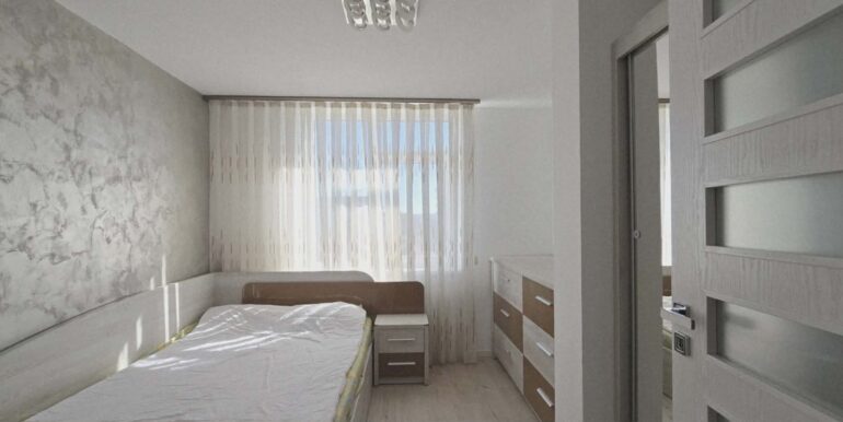 AP0582-Apartament 3 camere de inchiriat, et. 4, Prima Sova Nufarul-28