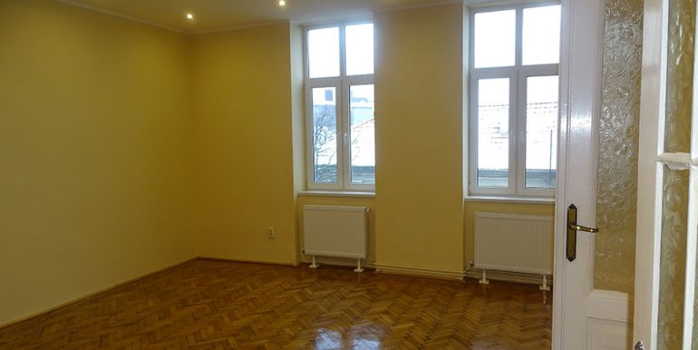 Apartament 3 camere de inchiriat, semicentral, Oradea AP0640 - 15