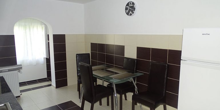 Apartament 3 camere de inchiriat, zona Dragos Voda, Oradea AP0653 - 09