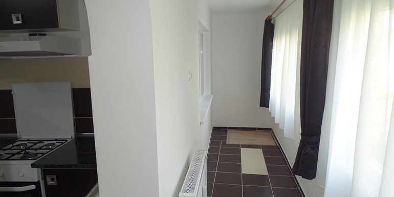 Apartament 3 camere de inchiriat, zona Dragos Voda, Oradea AP0653 - 11
