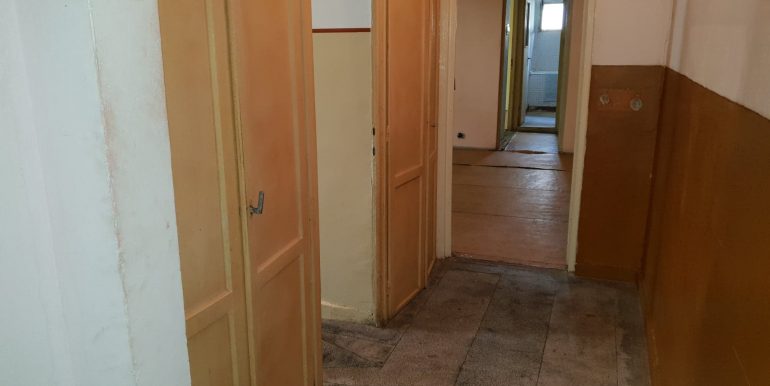 Apartament 2 camere de vanzare, str. Spartacus, Oradea AP0742 - 16
