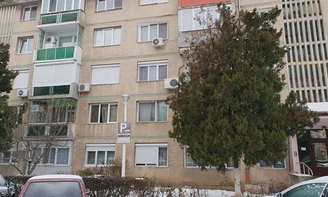 Apartament 2 camere de vanzare, zona Rogerius, Oradea AP0818 - 02