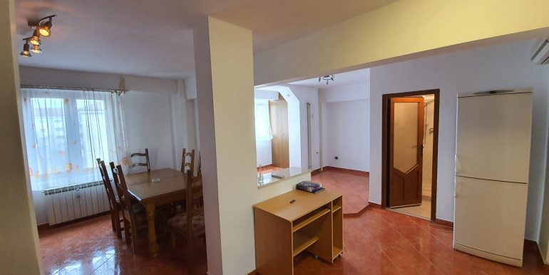 Apartament 3 camere de inchiriat, Decebal, Oradea AP0837 - 03