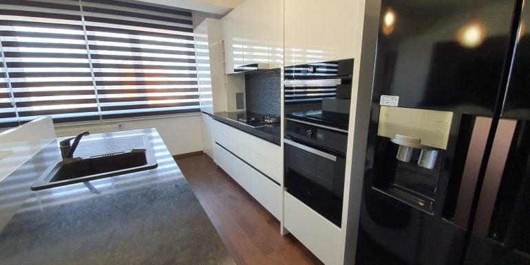 Apartament 3 camere de inchiriat, Prima Premium Sucevei, Oradea AP0879 - 38