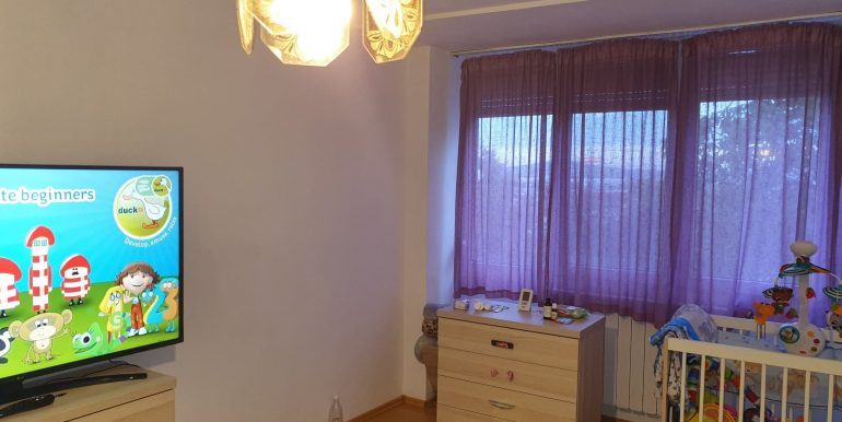 Apartament 3 camere de vanzare, Nufarul, Oradea AP0905 - 02