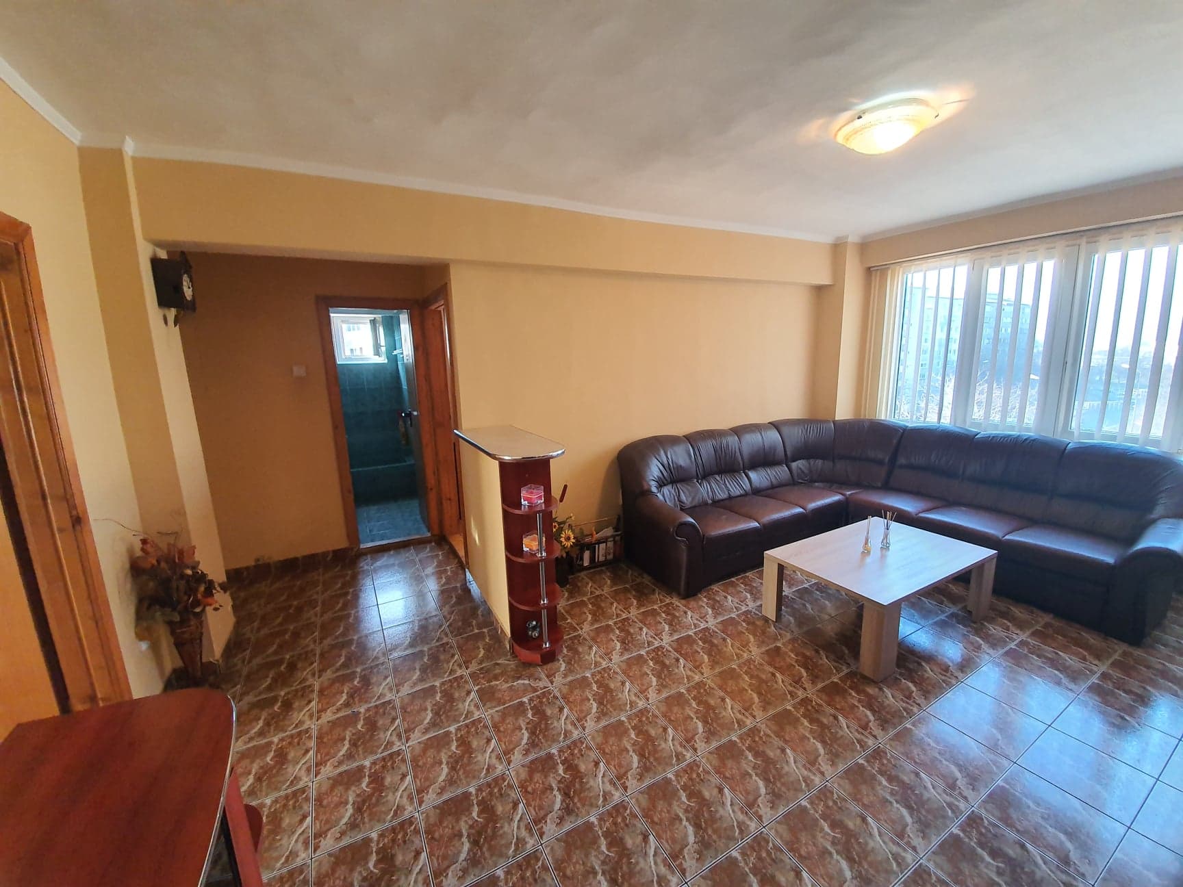 Apartament 4 camere de vanzare, Rogerius, Oradea – AP0941