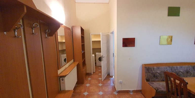 Apartament o camera de inchiriat, centru Oradea AP0932 - 01