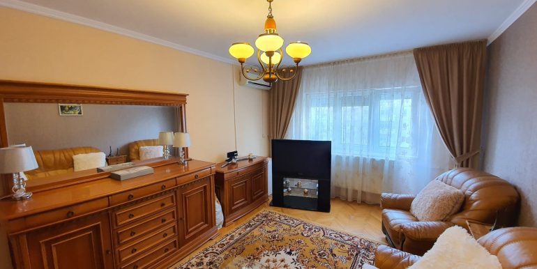 Apartament 3 camere de inchiriat, Dragos Voda, Oradea AP0944 - 08