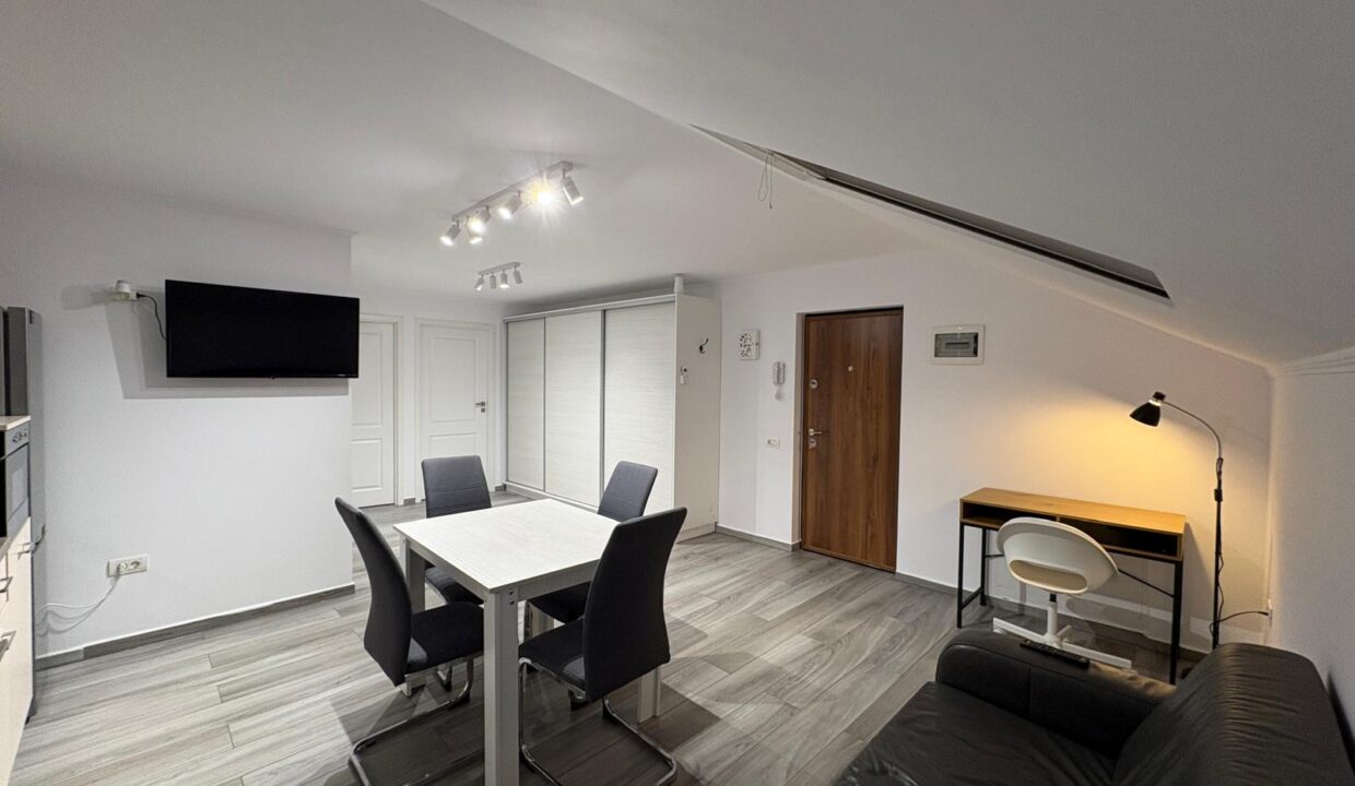 AP0963-Apartament 3 camere la casa de inchiriat, mansarda, cart. Grigorescu-03