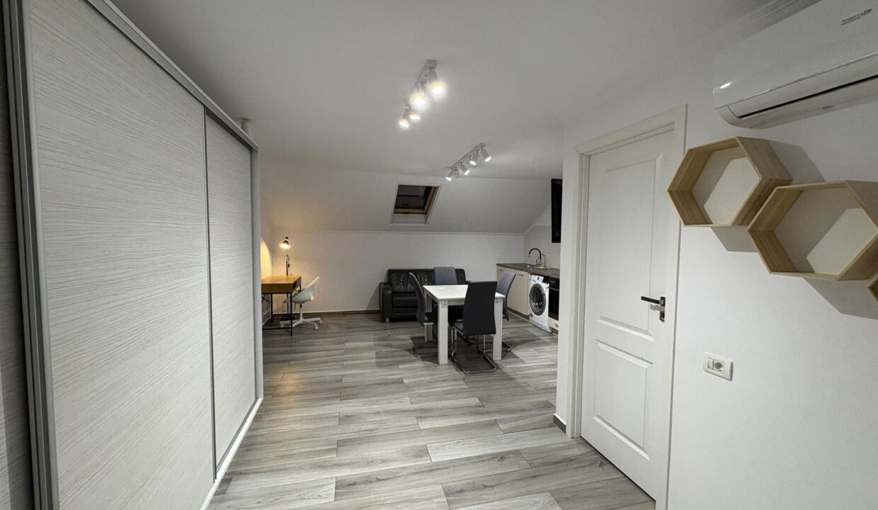 AP0963-Apartament 3 camere la casa de inchiriat, mansarda, cart. Grigorescu-04