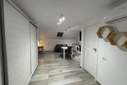 AP0963-Apartament 3 camere la casa de inchiriat, mansarda, cart. Grigorescu-04