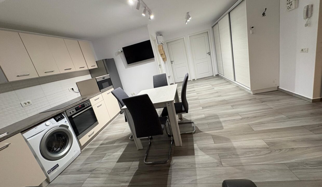 AP0963-Apartament 3 camere la casa de inchiriat, mansarda, cart. Grigorescu-05