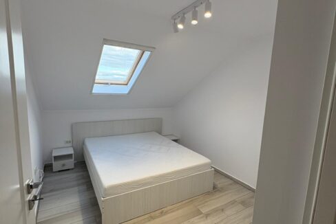 AP0963-Apartament 3 camere la casa de inchiriat, mansarda, cart. Grigorescu-11