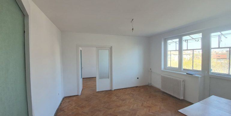 Apartament 3 camere de vanzare, str. Aluminei, Oradea, AP0954 - 02