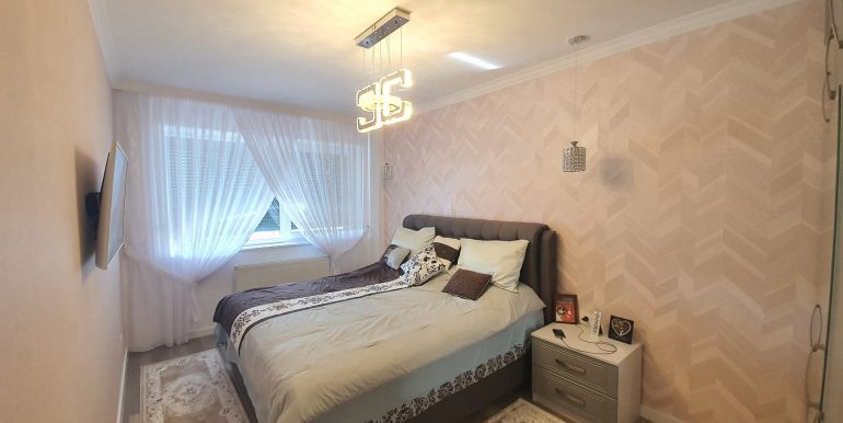 Apartament 3 camere de vanzare, Prima premium decebal, Oradea AP0984 - 20