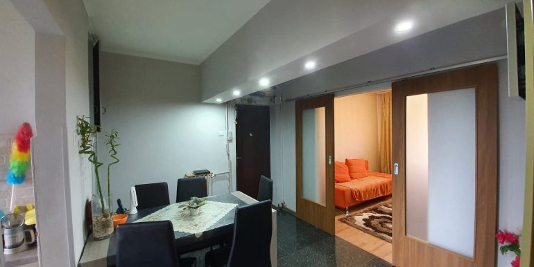 Apartament 3 camere de vanzare, str. Spaliul Crisanei, Oradea AP0996 - 13