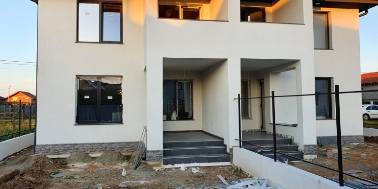 Casa- duplex de vanzare, cartier Grigorescu, jud. Bihor CV0365 - 24