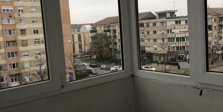 Apartament 3 camere de inchiriat, Decebal, Oradea AP1029 - 12