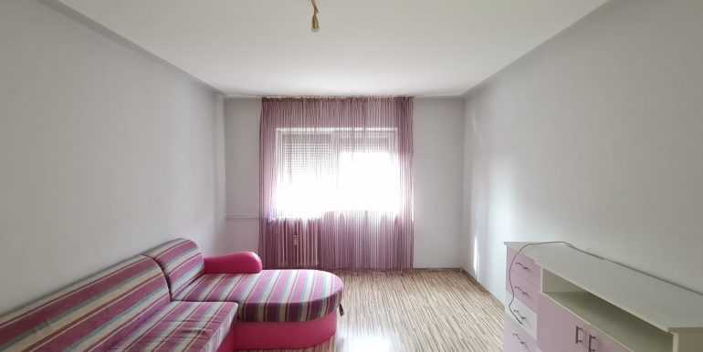 Apartament 3 camere de vanzare, cart. Nufarul, Oradea AP1048 - 03