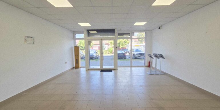 SC0113-Spatiu comercial de inchiriat, Calea Aradului-07