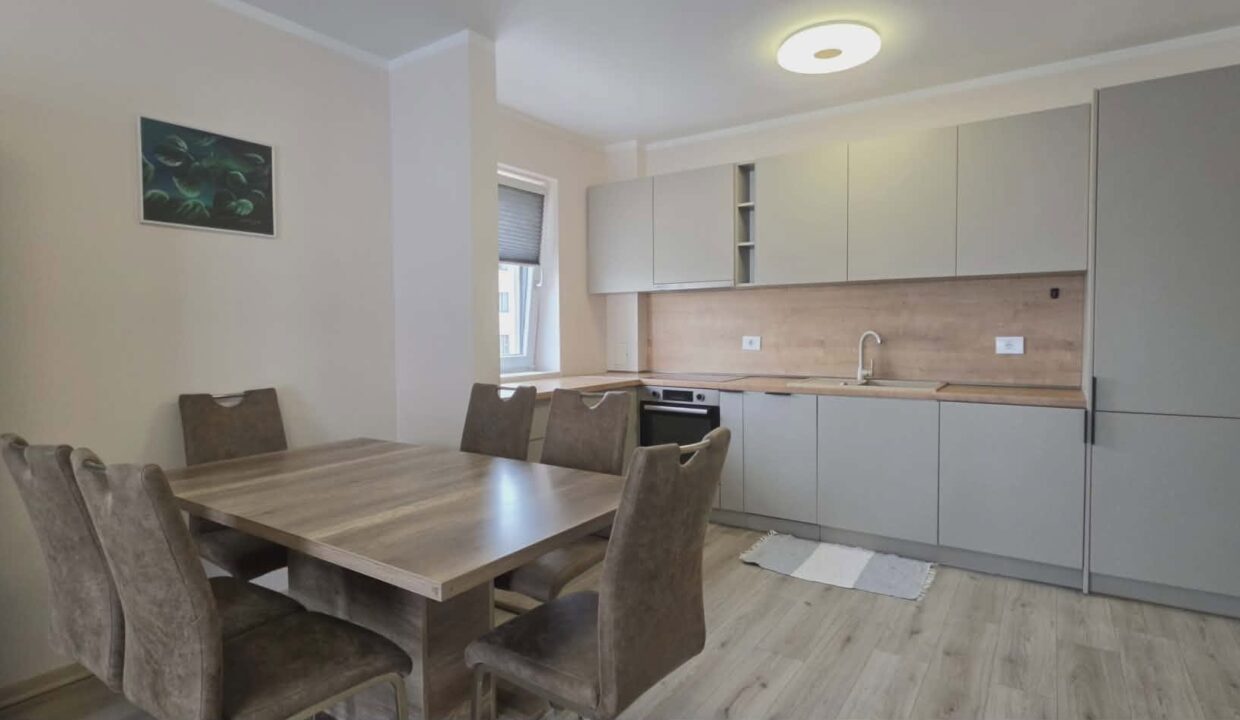 AP1126-Apartament 3 camere de inchiriat,parcare inclusa, str. Onestilor-09