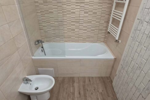 AP1126-Apartament 3 camere de inchiriat,parcare inclusa, str. Onestilor-25
