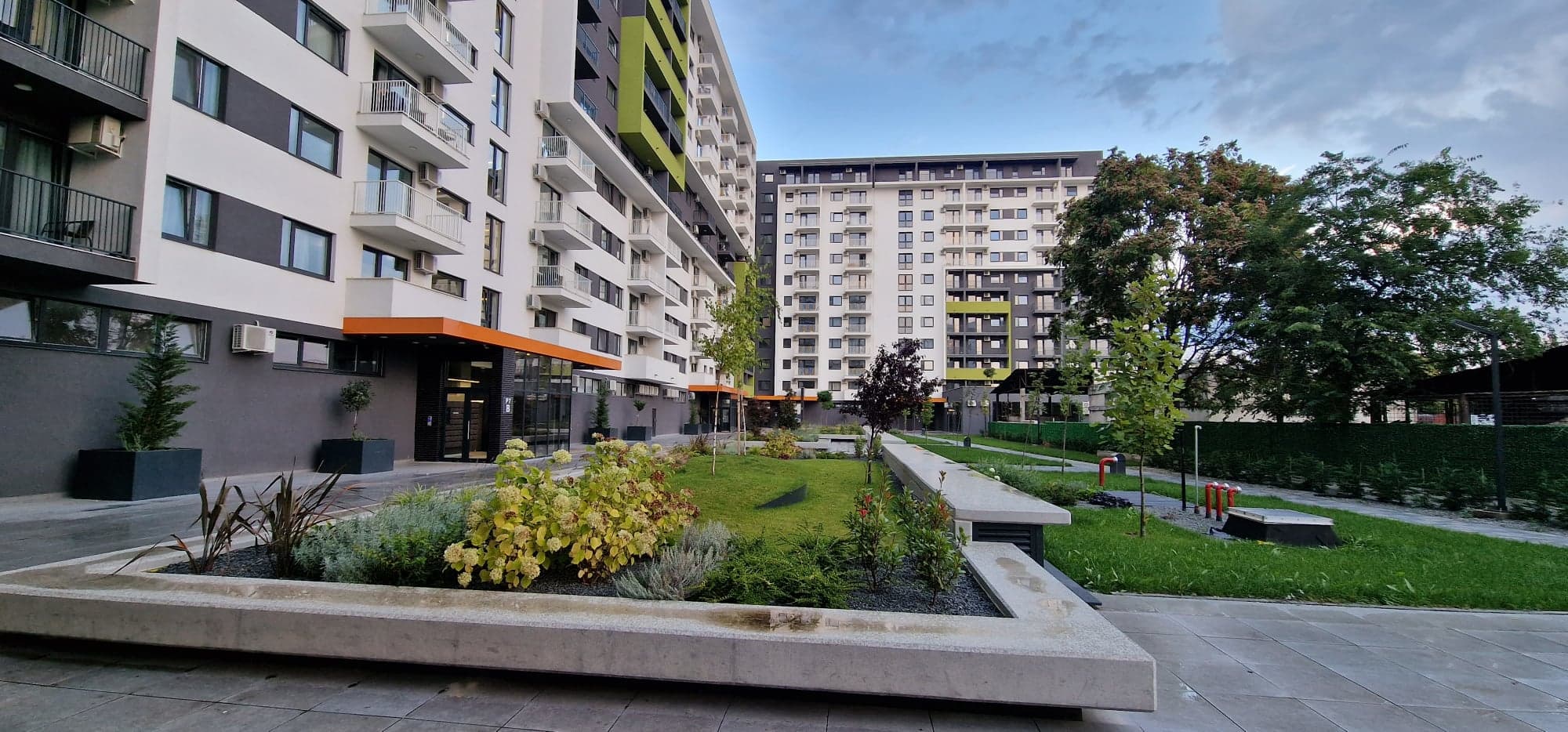 Apartament 2 camere de inchiriat/ loc de parcare/ Prima Premium Decebal – AP1187