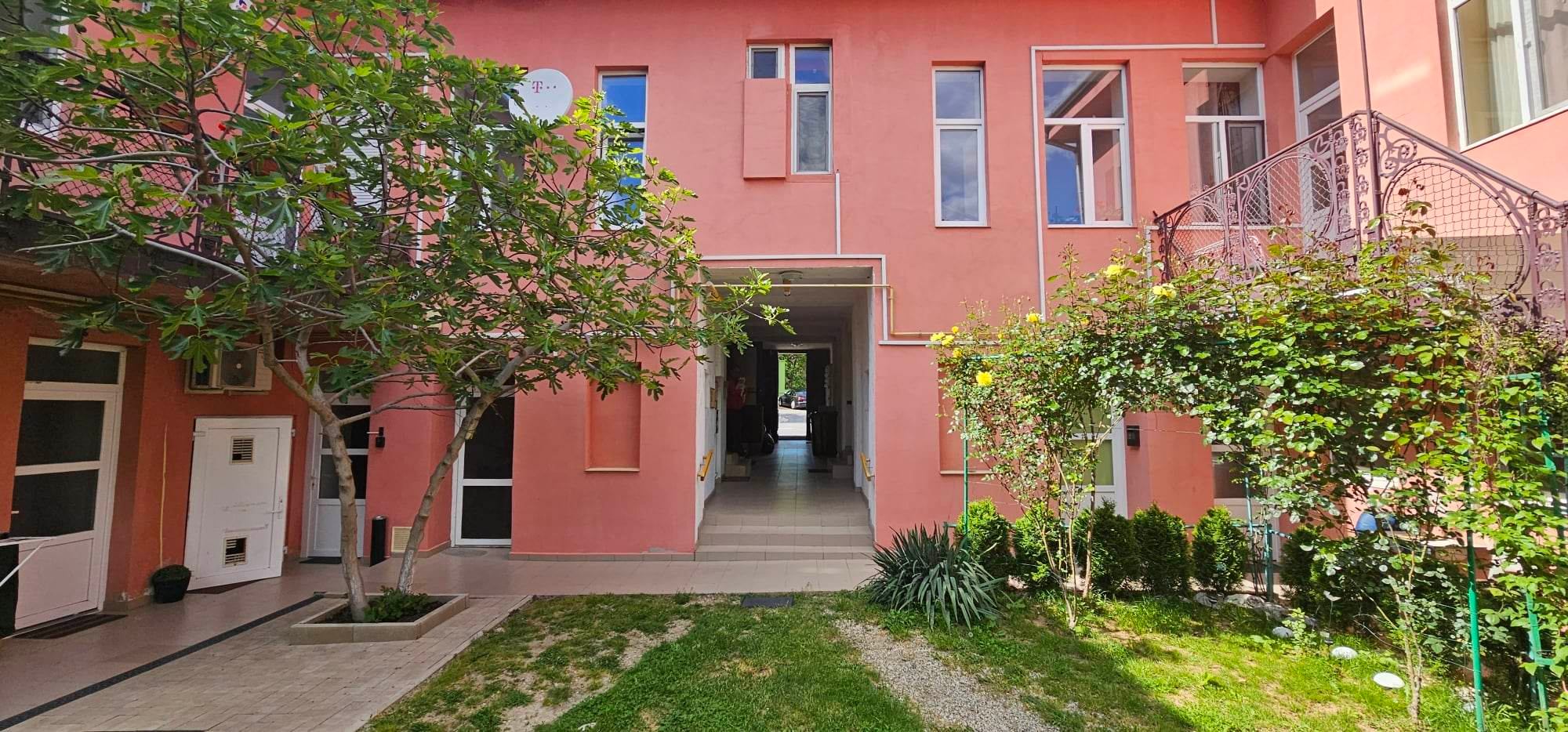 Apartament 3 camere de închiriat, str. Louis Pasteur, Oradea – AP1206