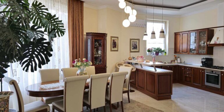 494356234_730510332823014_6650799043015016349_n