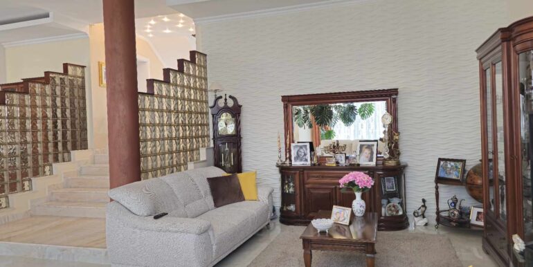 494356992_693162323256090_5923021547483302703_n