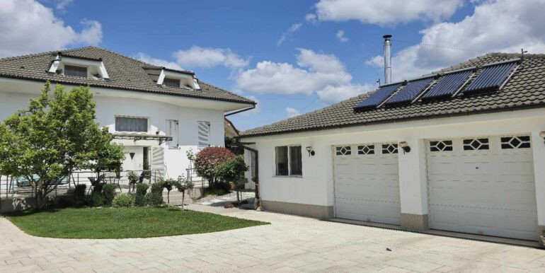 494359619_729120196106981_4479585675365768459_n