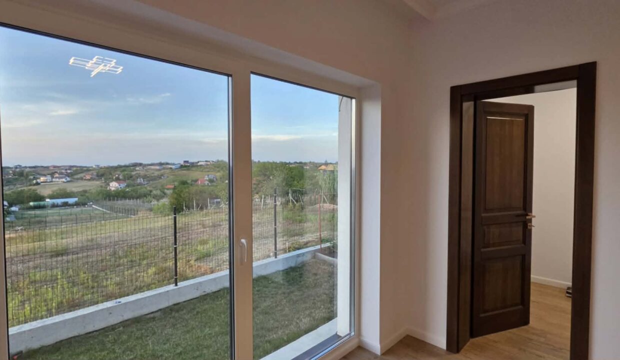 CV0442-Casa de vanzare, str. Antonio Vivaldi-37
