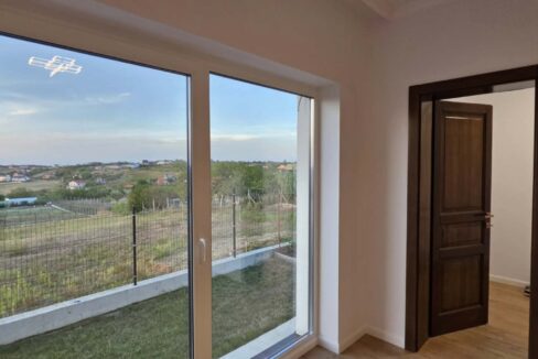 CV0442-Casa de vanzare, str. Antonio Vivaldi-37