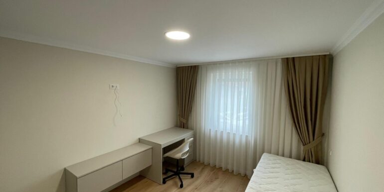 0e77bee4-4a99-4fd5-a121-ded72f190836