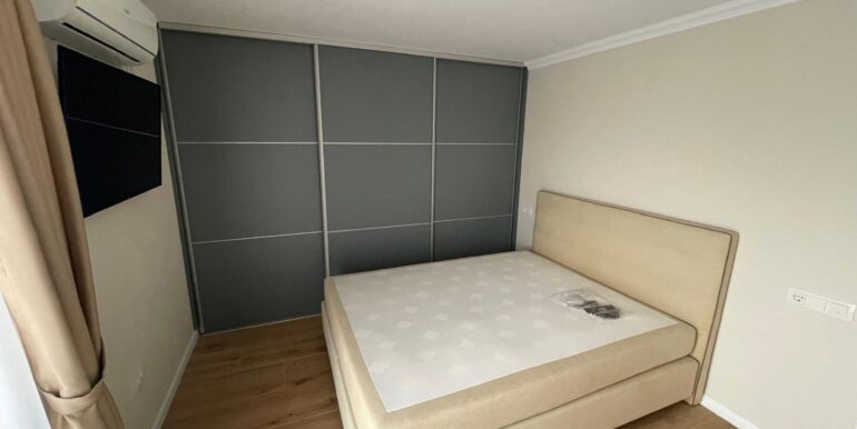 2caa84a3-7b9d-4b54-aa1c-a40c07988eb3