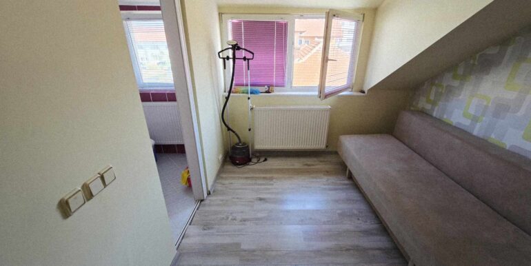 530900356_1295837902130426_5920993035112342769_n