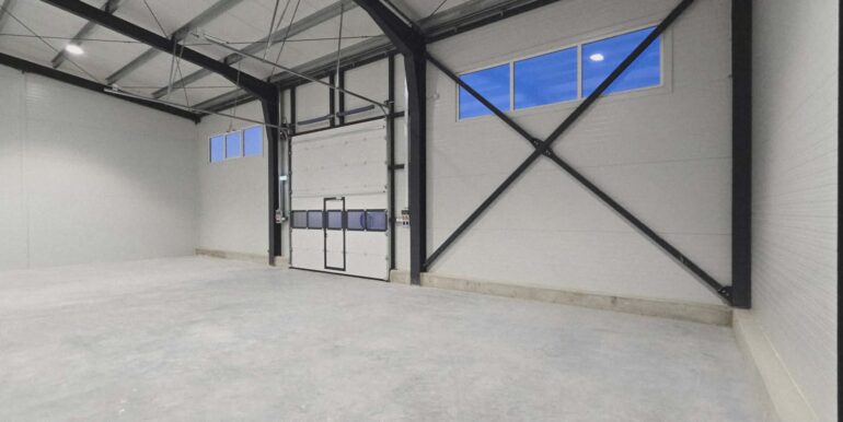 H0031-Hala de inchiriat spatiu de depozitare, showroom, birouri-26