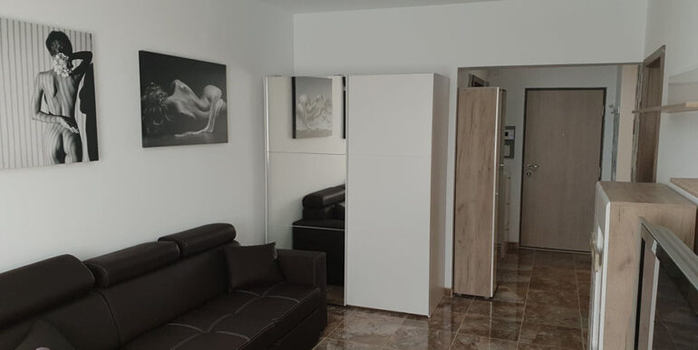 Apartament 2 camere de inchiriat etajul 7 Prima Decebal AP0746 - 03