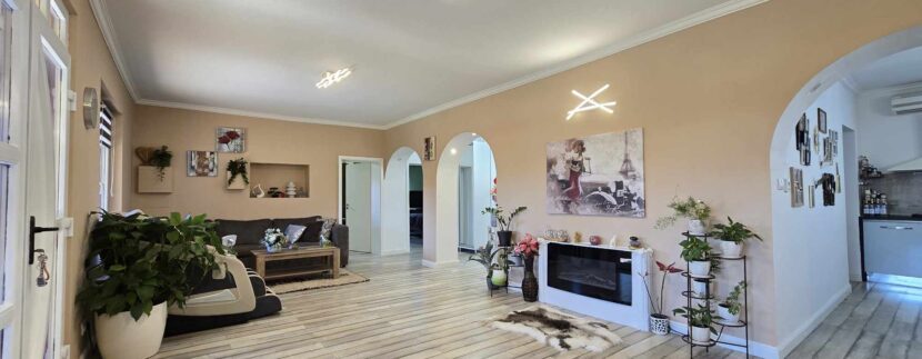 483301688_1208563124038727_7155855826653061979_n