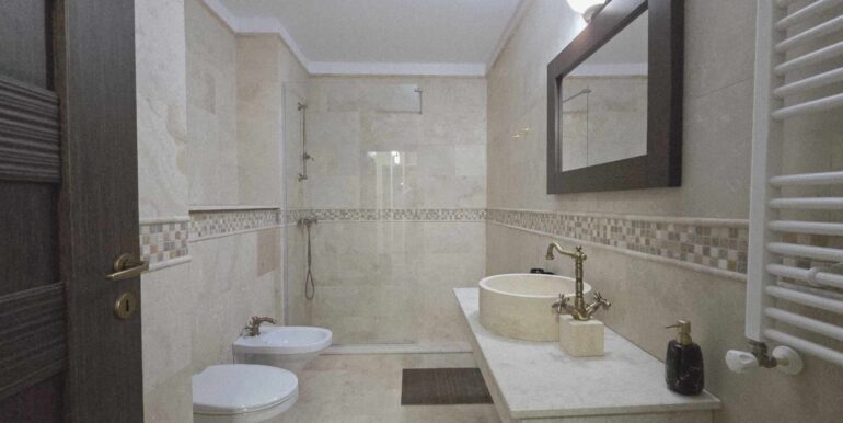 509595285_1515991352698993_416274581429132585_n