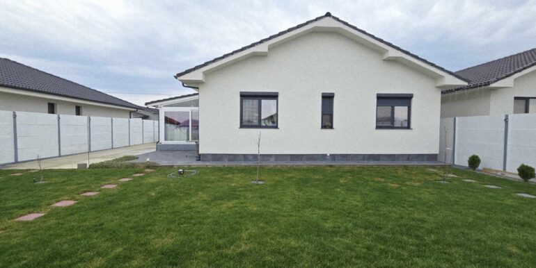 CV0506-Casa noua pe nivel de vanzare, Santandrei-01