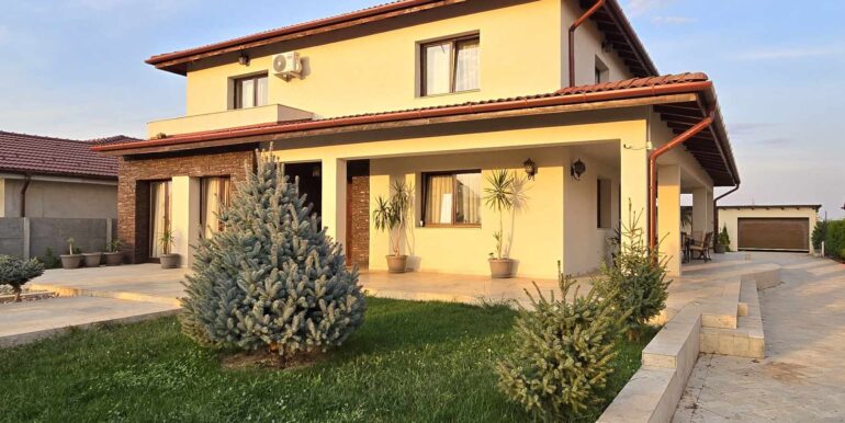 494355885_1295072622328147_8353071779917962989_n (1)