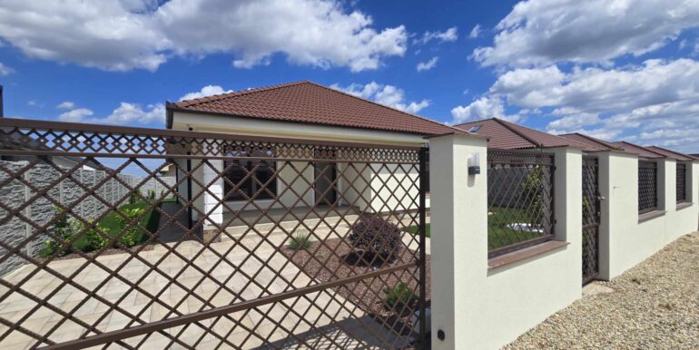 494821002_709117631810166_7296822429728495396_n