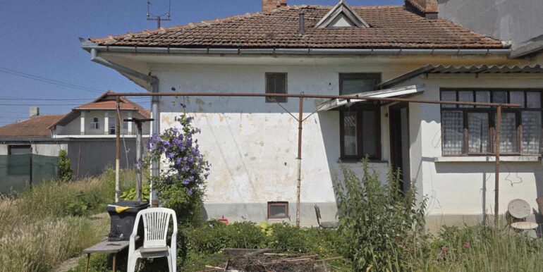 502112696_1619279448764434_866911814039658933_n