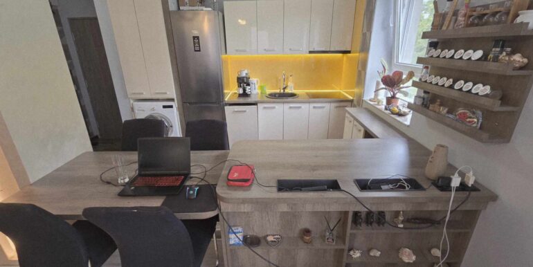 516894378_1528678145183240_128803840665602308_n